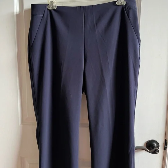 🤩HOST PICK🤩 Roz & Ali Women’s Pants, Navy Blue, Size 14W, EUC - Picture 5 of 5